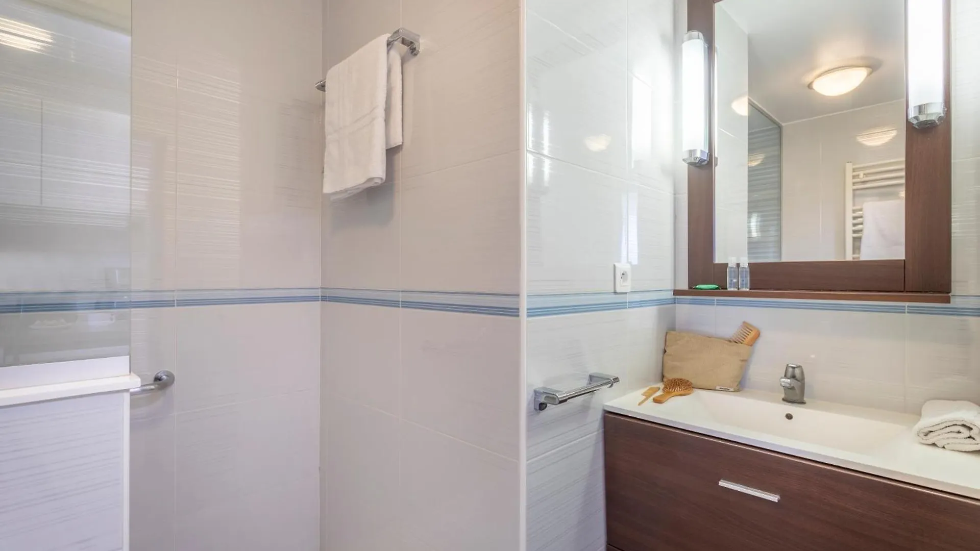 מלון דירות סן-מנדרייה-סור-מר Residence Pierre & Vacances Les Jardins De La Cote D'Azur